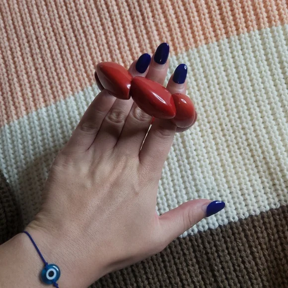 Vintage Large Red Polished Tagua Seed Bead Bracelet - Picture 11 of 15